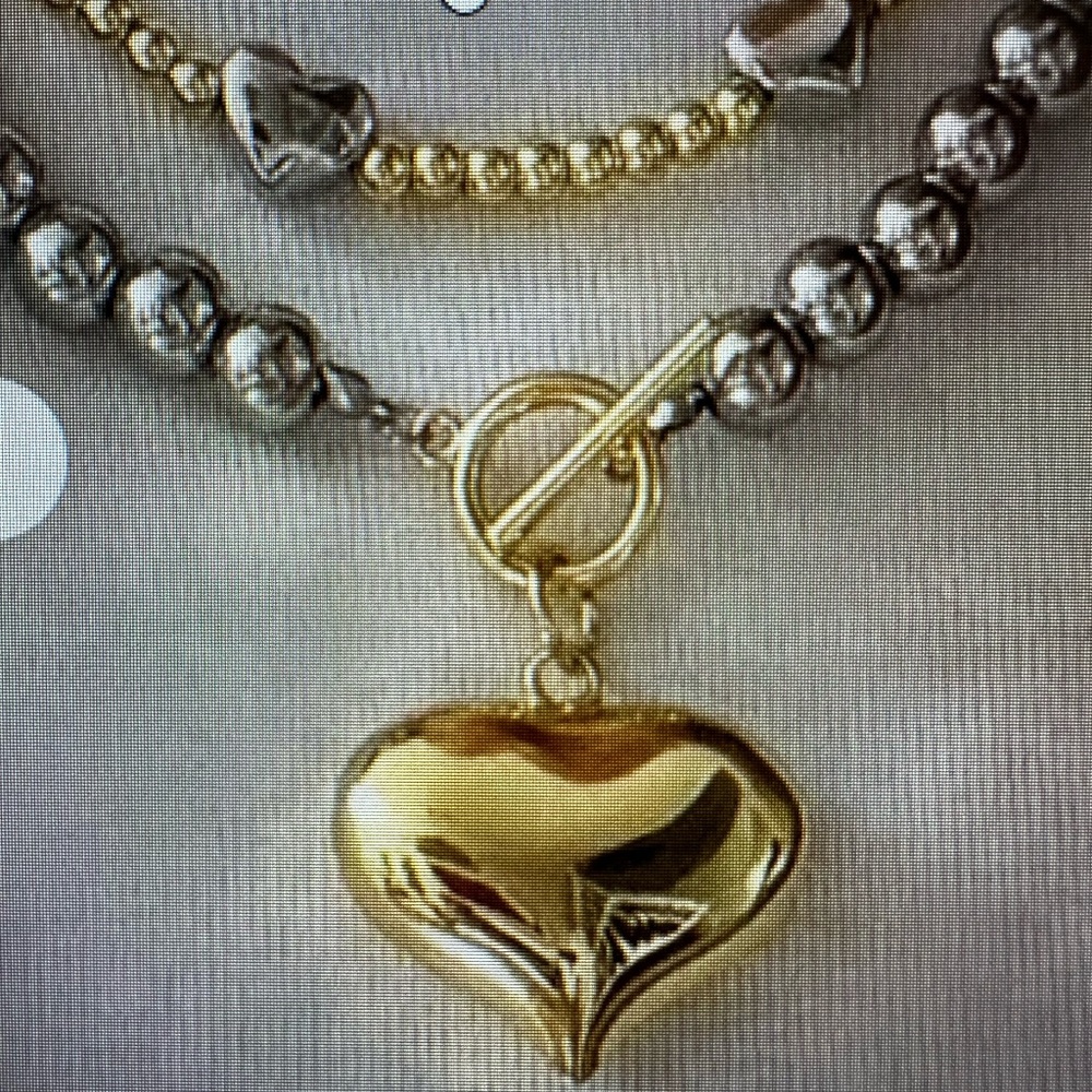 Brand new chunky heart necklace in two tone.